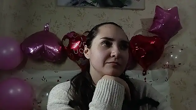 Snapshot of VoulezVous_Angel chatting on February 2026 02:21:02 PM VoulezVous Angel online show from February 2026 02:21:02 PM