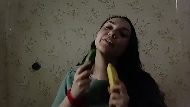 Snapshot of VoulezVous_Angel chatting on February 2026 05:11:01 PM VoulezVous Angel online show from February 2026 05:11:01 PM