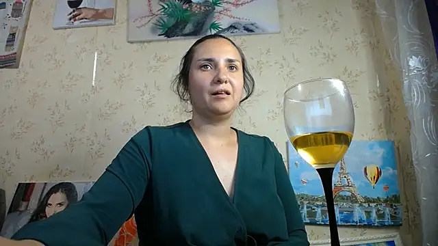 VoulezVous Angel online show from June 2026 06:24:02 PM