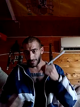 Snapshot of Alicantino69 chatting on November 2025 03:12:02 PM Alicantino69 online show from November 2025 03:12:02 PM