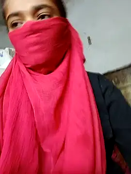 Snapshot of Hot_sutr chatting on November 2025 06:32:01 PM Hot sutr online show from November 2025 06:32:01 PM