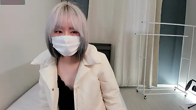 yeji 2001 online show from November 2025 07:07:01 AM