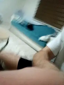 yasinesra757  online show from February 2026 05:20:02 PM