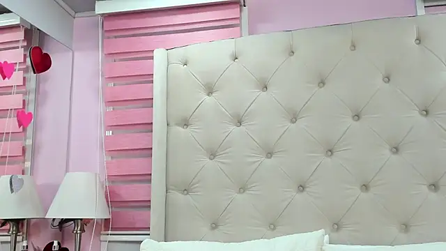 scarlett leblanc  online show from July 2026 12:14:01 PM
