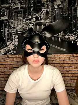 bunnyria1 online show from November 2025 03:22:01 PM