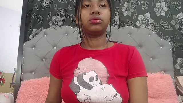 valentinavega18x online show from December 2025 08:28:02 PM