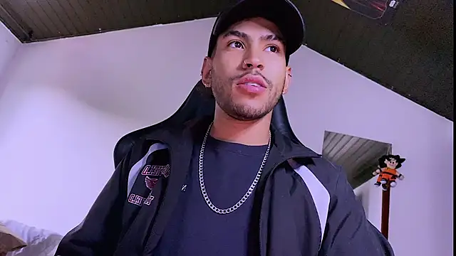 Snapshot of 3v1l chatting on January 2026 09:39:02 PM 3v1l online show from January 2026 09:39:02 PM