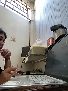 jura77AX online show from November 2025 05:24:02 PM