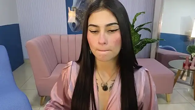 amy lovelydoll online show from April 2026 07:03:02 PM