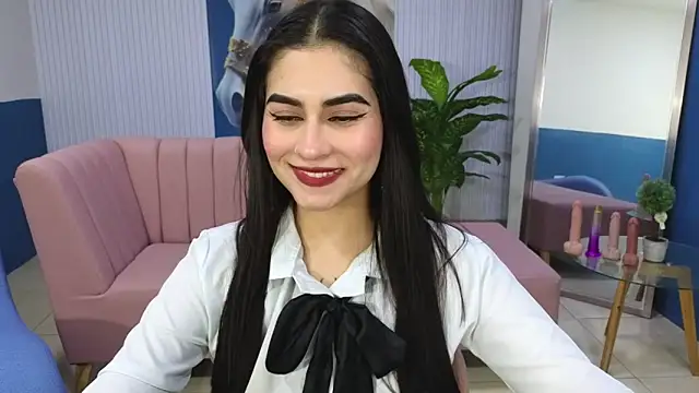 Snapshot of amy_lovelydoll chatting on June 2026 07:05:01 PM amy lovelydoll online show from June 2026 07:05:01 PM