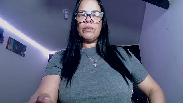 Snapshot of sofia_lopez70 chatting on March 2026 01:22:02 AM sofia lopez70 online show from March 2026 01:22:02 AM