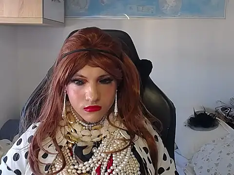 Snapshot of VanesaCrossic chatting on September 2025 07:43:01 AM VanesaCrossic online show from September 2025 07:43:01 AM