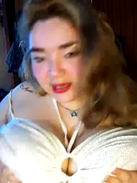 Snapshot of Modelocurvi chatting on November 2025 10:34:02 PM Modelocurvi online show from November 2025 10:34:02 PM