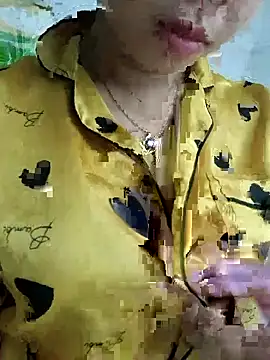 kitti-krush online show from November 2025 04:25:02 AM