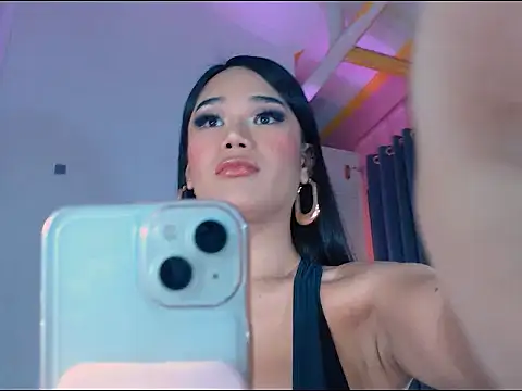 Snapshot of transSTARprincess chatting on November 2025 04:06:01 PM transSTARprincess online show from November 2025 04:06:01 PM