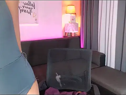 Snapshot of transSTARprincess chatting on November 2025 05:39:02 PM transSTARprincess online show from November 2025 05:39:02 PM