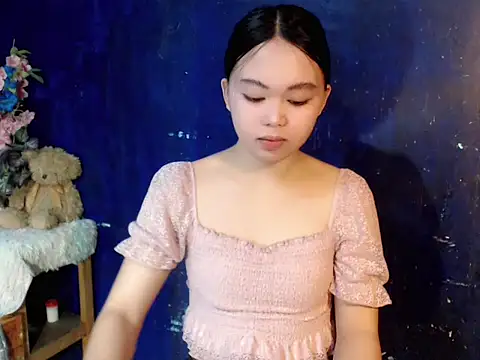 Snapshot of lustfullakim chatting on December 2025 12:23:02 PM lustfullakim online show from December 2025 12:23:02 PM