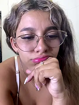 liahot69 online show from January 2026 03:09:02 AM