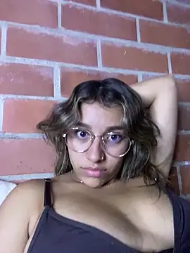 liahot69 online show from March 2026 03:45:02 AM