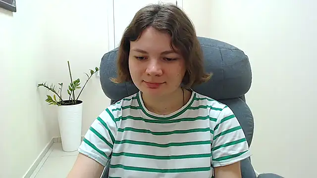 Snapshot of Stella-Maers chatting on March 2026 08:10:02 AM Stella-Maers online show from March 2026 08:10:02 AM