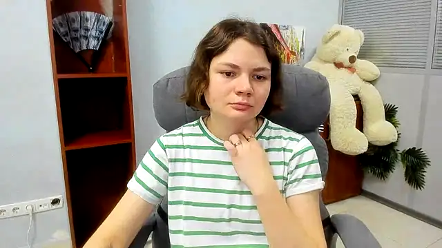 Snapshot of Stella-Maers chatting on March 2026 08:11:01 AM Stella-Maers online show from March 2026 08:11:01 AM