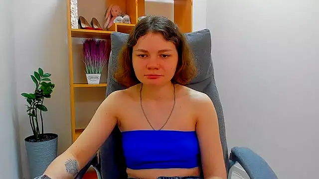 Snapshot of Stella-Maers chatting on April 2026 07:23:01 AM Stella-Maers online show from April 2026 07:23:01 AM