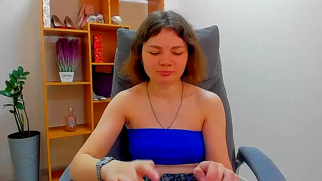 Snapshot of Stella-Maers chatting on April 2026 07:14:02 AM Stella-Maers online show from April 2026 07:14:02 AM