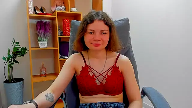 Snapshot of Stella-Maers chatting on May 2026 07:15:02 AM Stella-Maers online show from May 2026 07:15:02 AM
