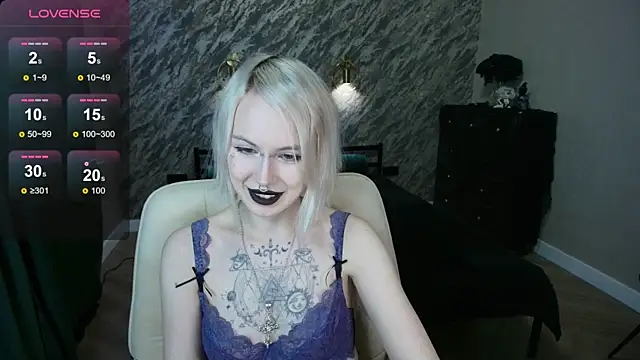 wannafckmonalisa online show from November 2025 03:17:01 AM