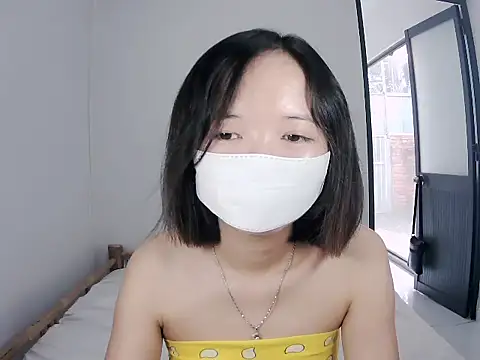 Snapshot of 10tb chatting on December 2025 08:45:01 AM 10tb online show from December 2025 08:45:01 AM