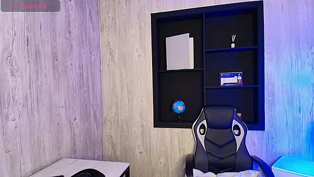 Snapshot of liliclan_ chatting on November 2025 04:34:02 AM liliclan online show from November 2025 04:34:02 AM