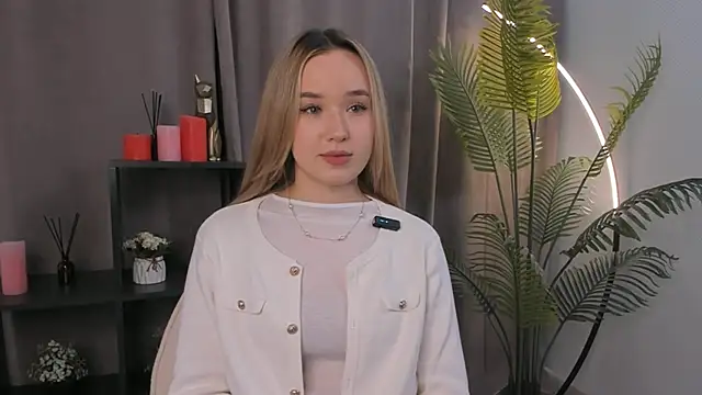 EveMcclearen online show from November 2025 07:31:01 AM