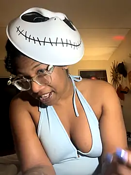 SpoiledLuxuriously online show from October 2025 09:05:02 PM