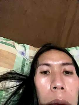 Snapshot of bellaUtops chatting on January 2026 01:09:01 AM bellaUtops online show from January 2026 01:09:01 AM