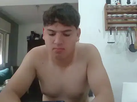 Snapshot of Myboy0020 chatting on December 2025 01:05:02 PM Myboy0020 online show from December 2025 01:05:02 PM