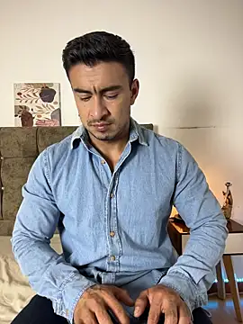 Chris Clarck online show from November 2025 08:46:02 PM