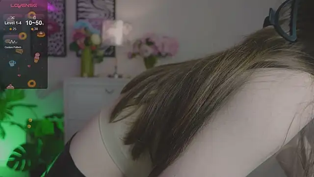 AmyLune online show from February 2026 06:06:02 AM