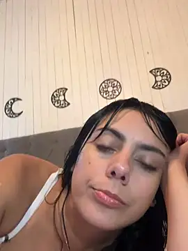 mickystrumia23 online show from March 2026 10:27:02 PM