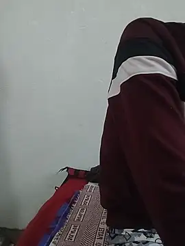 Snapshot of baby_Cpl21 chatting on December 2025 02:31:01 AM baby Cpl21 online show from December 2025 02:31:01 AM