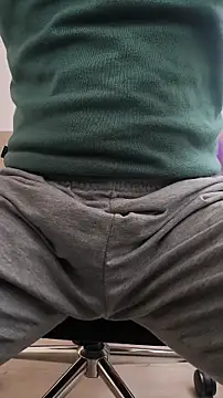 Snapshot of gizemllixxx chatting on January 2026 08:08:02 AM gizemllixxx online show from January 2026 08:08:02 AM