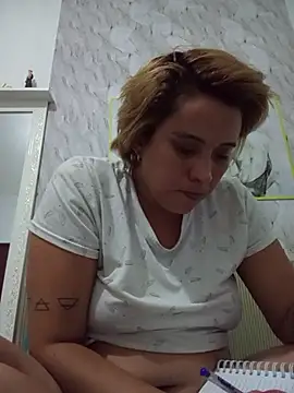 BIADELICIA1 online show from March 2026 01:17:02 AM