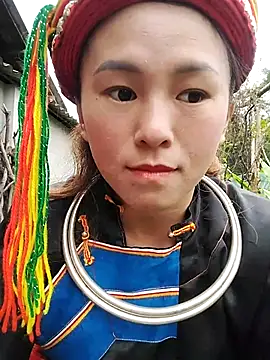 Snapshot of meeow-bimew chatting on November 2025 02:17:02 AM meeow-bimew online show from November 2025 02:17:02 AM