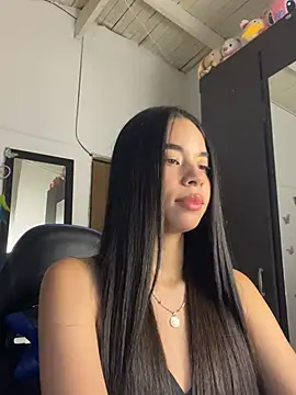 Snapshot of Milleradhara24 chatting on February 2026 04:28:02 AM Milleradhara24 online show from February 2026 04:28:02 AM