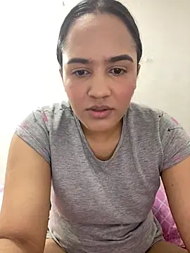 Ivy 08 online show from July 2026 01:53:01 AM