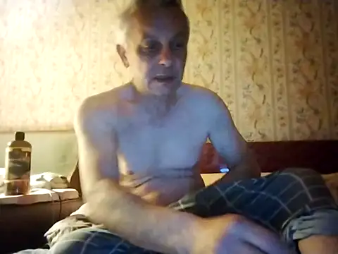 Snapshot of Naturi6 chatting on May 2026 12:49:02 AM Naturi6 online show from May 2026 12:49:02 AM