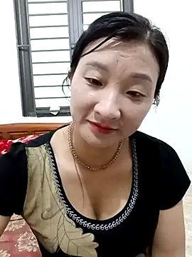 wees-lind online show from March 2026 02:04:02 AM