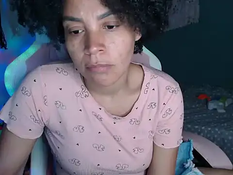 shayna cute online show from August 2026 12:31:01 AM