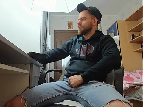 Ryanstone  online show from November 2025 04:51:01 AM