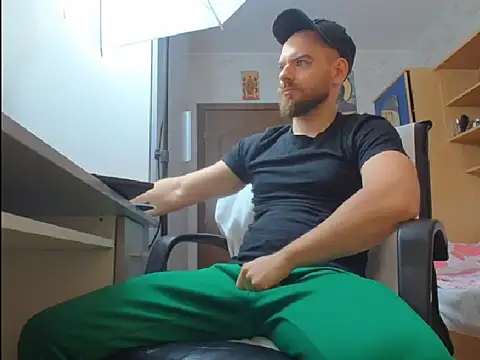 Ryanstone  online show from November 2025 05:40:02 AM