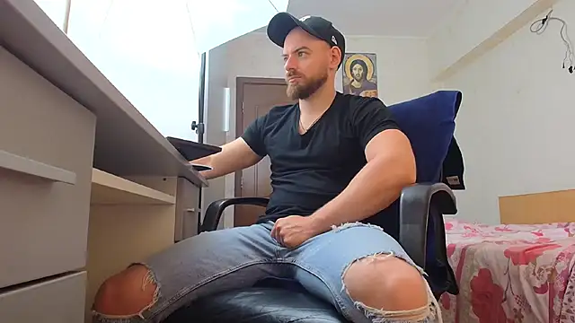 Ryanstone  online show from May 2026 04:51:01 AM